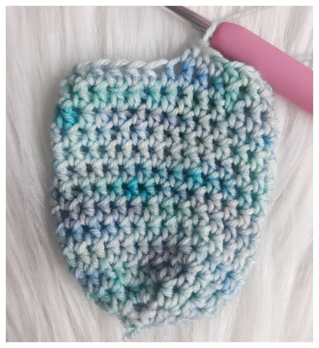 Blog-Inhaltsbild für 'Babysöckchen, kostenlose Häkelanleitung'